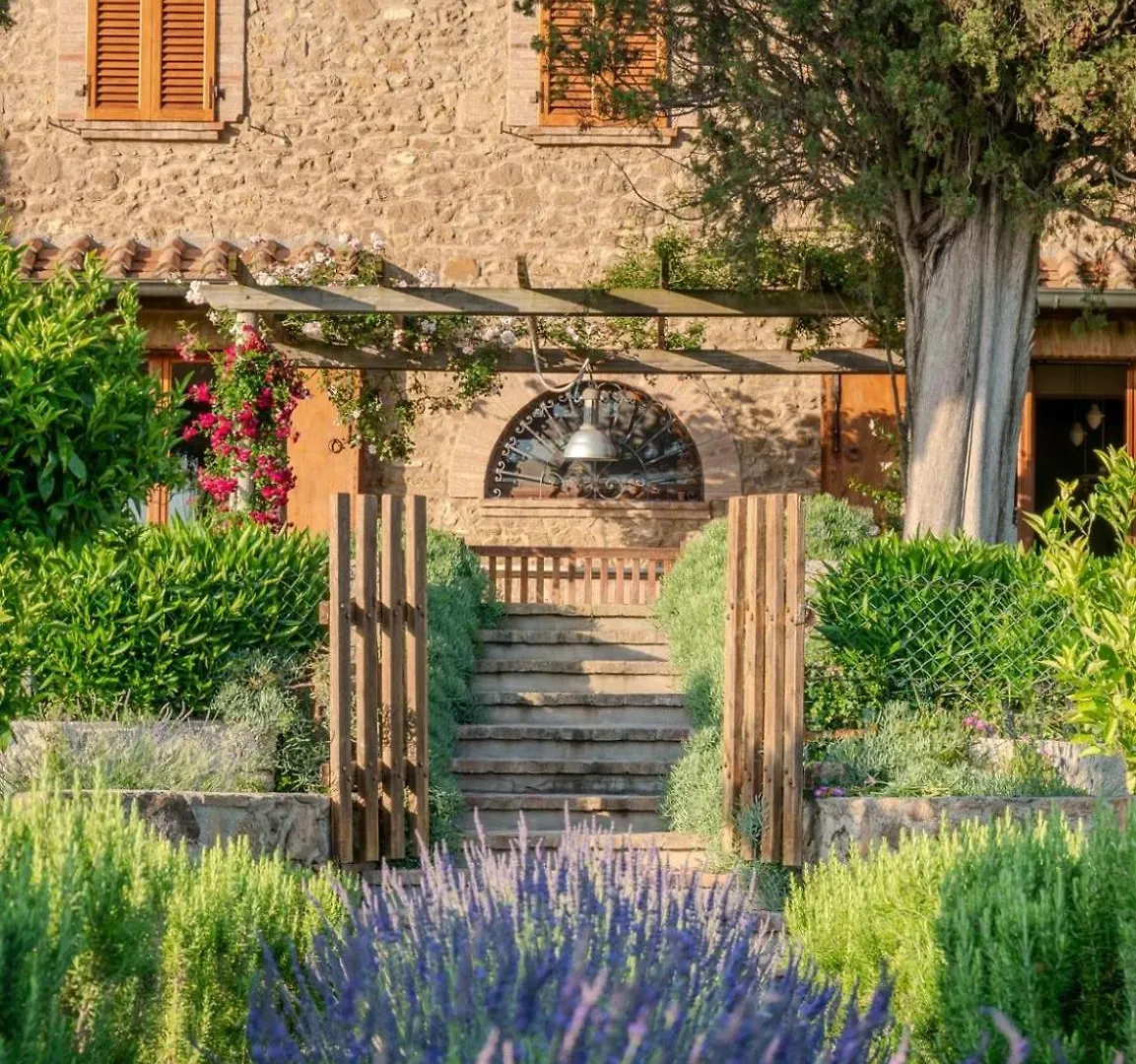 Podere le Mezzelune Bibbona