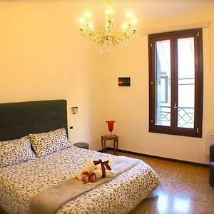 https://casa-giuliana.hotelinveneto.com