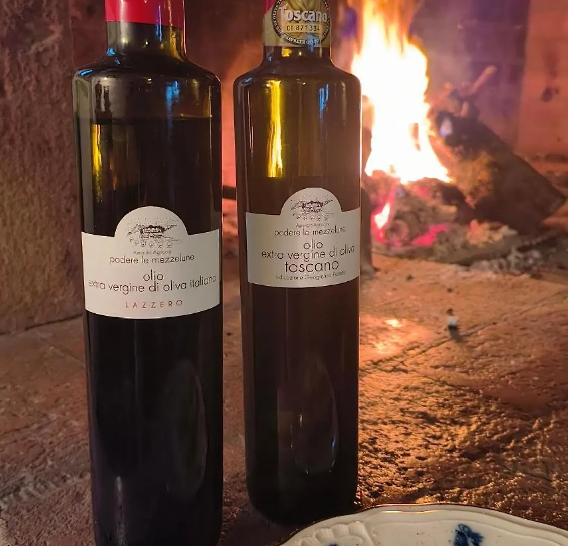 Podere Le Mezzelune بيبونا